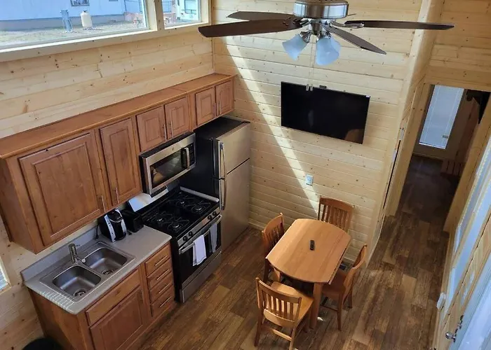 080 Tiny Nr Grand Canyon South Rim Sleeps 8