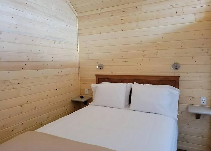 080 Tiny Nr Grand Canyon South Rim Sleeps 8 *